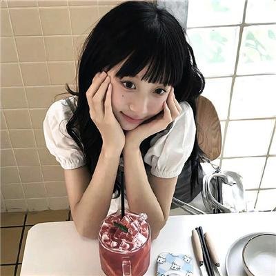 提剑映桃花